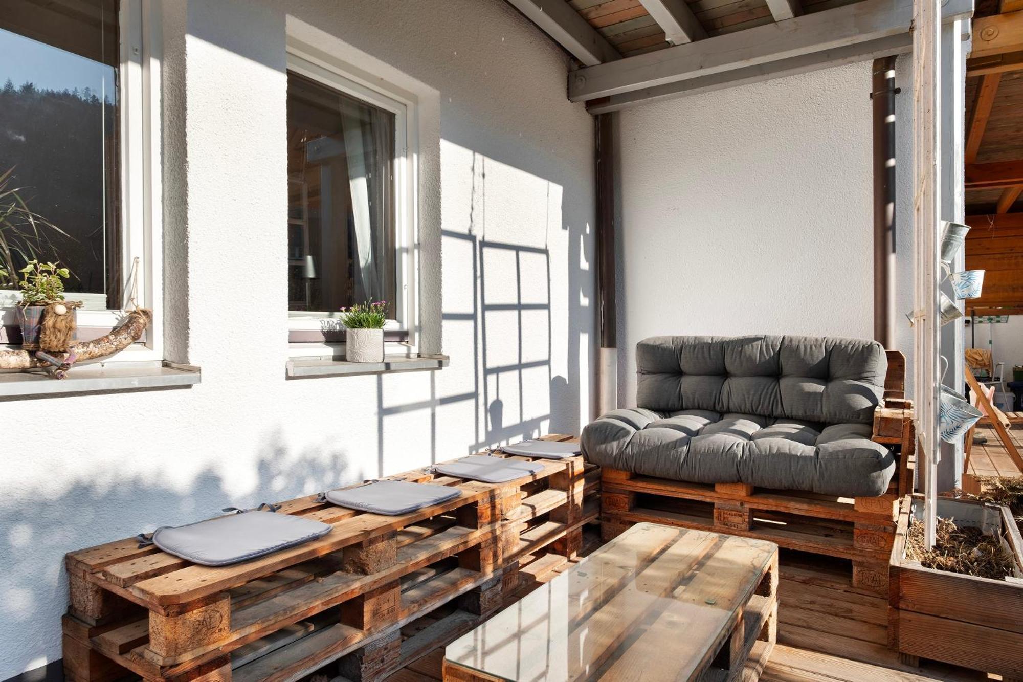 Ruhige Schwarzwald Ferienwohnung Buchenbach  Экстерьер фото